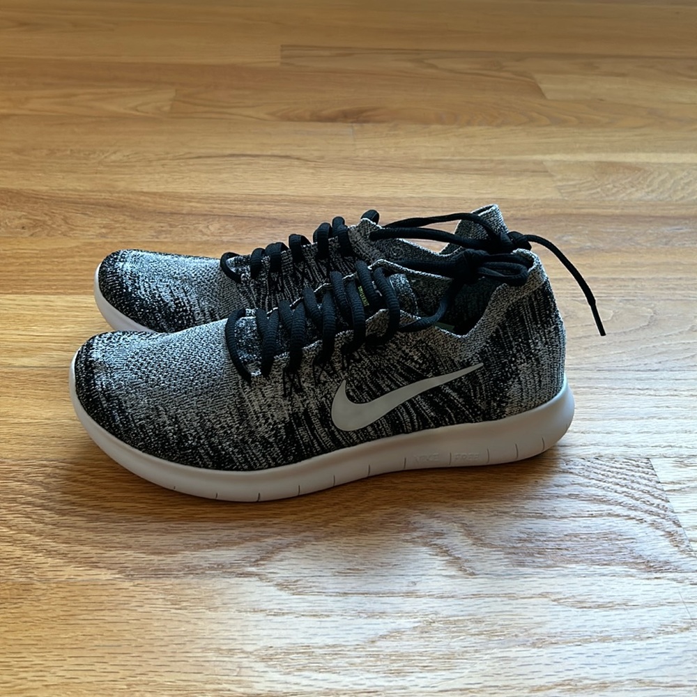 Nike flyknit sneakers